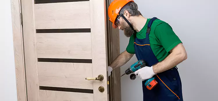 Replace Internal Door Handle with Lock Lima