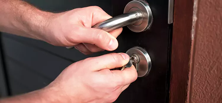 Door Closer Repair & Installation Lima